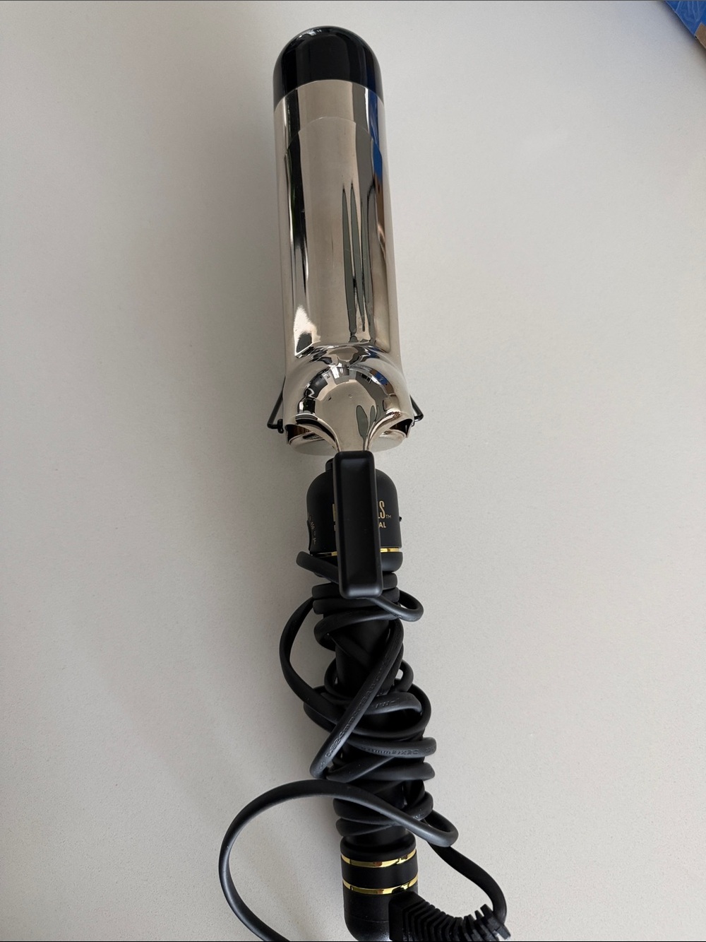 Hot Tools 2” 24K Curling Iron used once